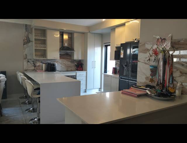 3 BEDROOM DUPLEX FOR SALE IN EQUESTRIA